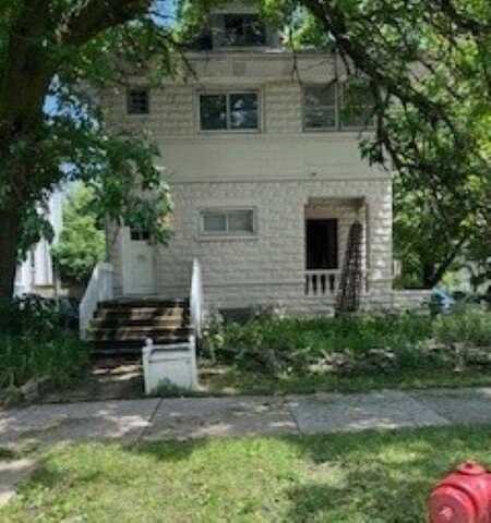 6801 N Wolcott Avenue, Chicago, IL 60626