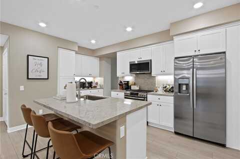 1100 Lasso Way, Rancho Mission Viejo, CA 92694