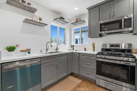 433 N Buena Vista Street, Burbank, CA 91505