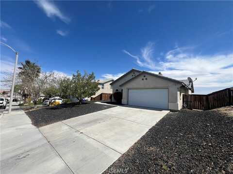16423 Salinas Street, Victorville, CA 92394
