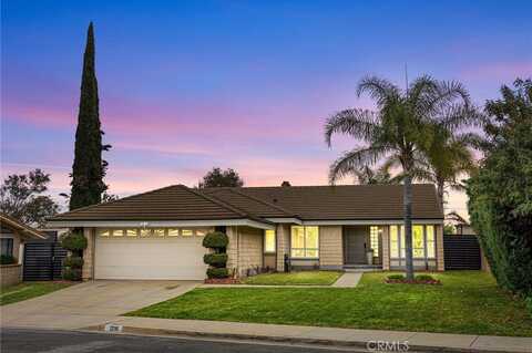 1216 Paseo Gracia, San Dimas, CA 91773