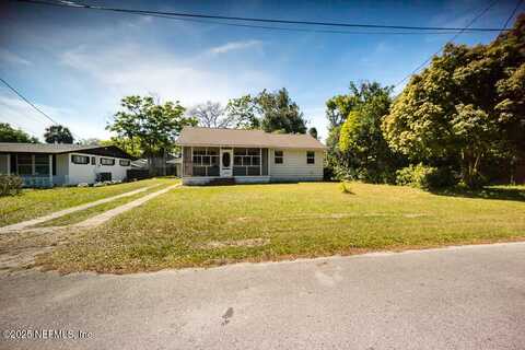 1336 HOLLYHOCK Circle W, Jacksonville, FL 32211