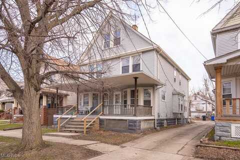 10318 Joan Avenue, Cleveland, OH 44111