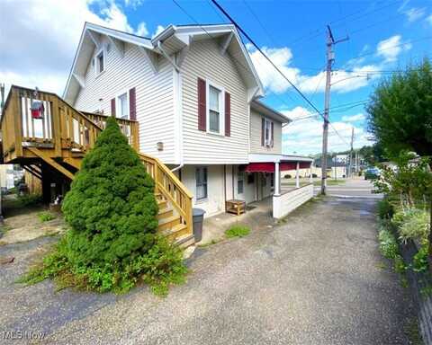 160 10th Street, Wellsburg, WV 26037