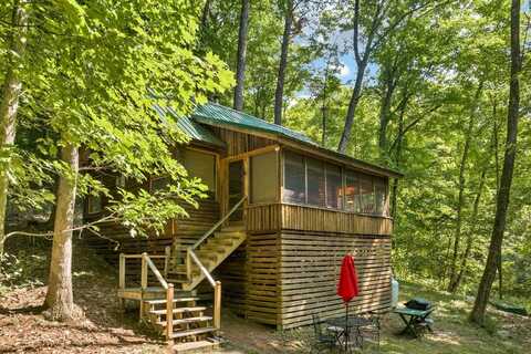 132 Nary Shores Road, Wolfeboro, NH 03894