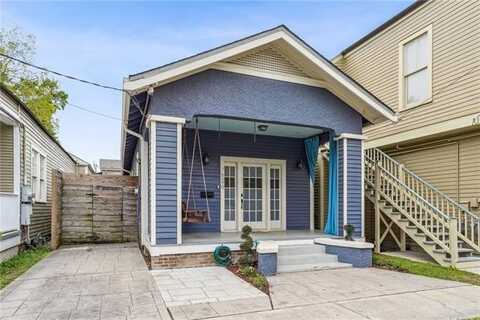 7526 FRERET Street, New Orleans, LA 70118