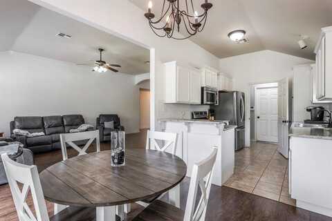 7913 Woodbend Lane, Oklahoma City, OK 73135