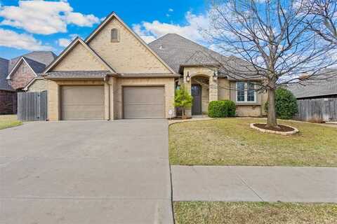 3001 Sunset Lane, The Village, OK 73120