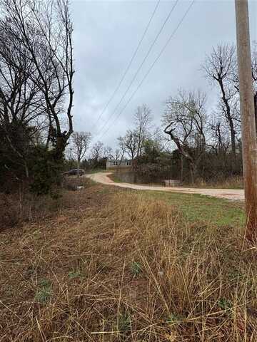 17545 E Coffee Creek Road, Luther, OK 73054