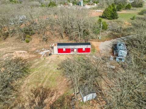 20257 Fairbanks Lane, Tecumseh, OK 74873