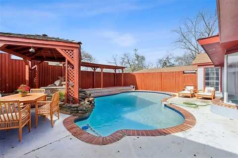 3516 18th Street, Plano, TX 75074