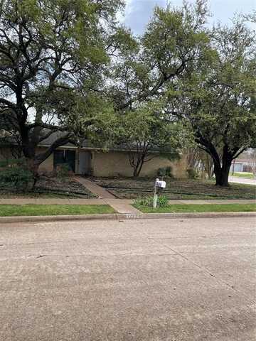1717 Auburn Drive, Richardson, TX 75081