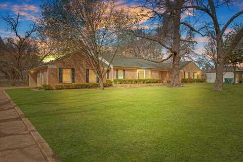 213 W Scott Street, Sherman, TX 75092