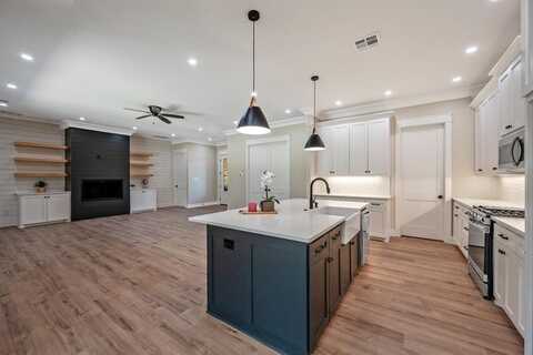 1054 Waters Edge Drive, Denison, TX 75020