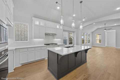 1708 Cornwall Avenue, Haslet, TX 76052