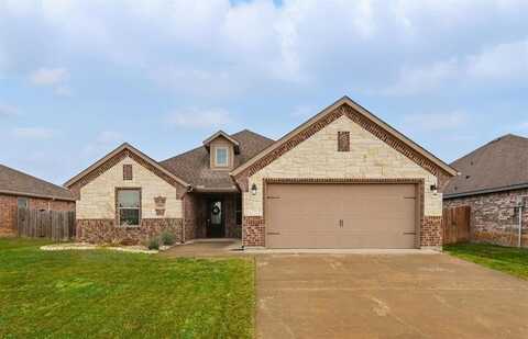 3911 Bridle Path Lane, Sanger, TX 76266