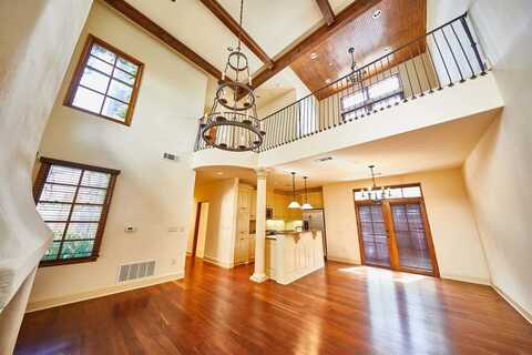 2510 N Henderson, Dallas, TX 75206