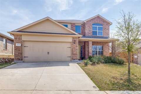 9236 Castorian Drive, Fort Worth, TX 76131