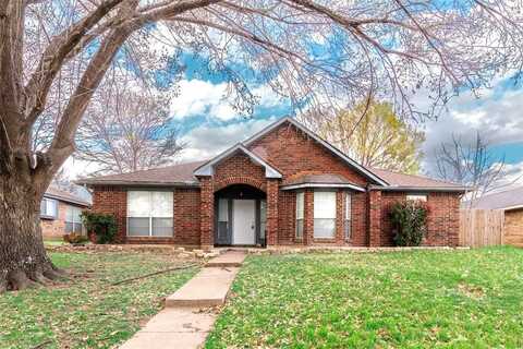 717 Azalea Drive, DeSoto, TX 75115