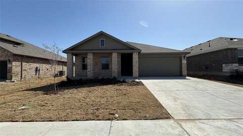 845 ROUND ROBIN Lane, Fort Worth, TX 76131