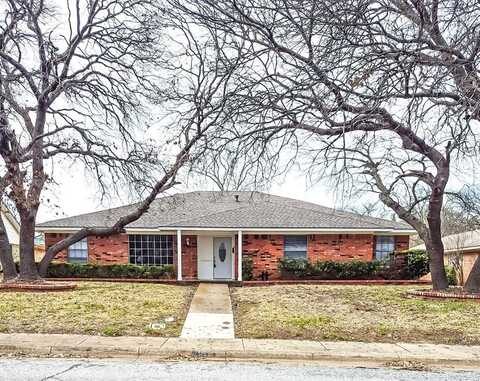 711 Granada Drive, Duncanville, TX 75116