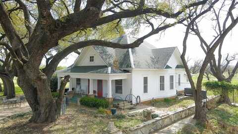 518 Kinson Street, Granbury, TX 76048