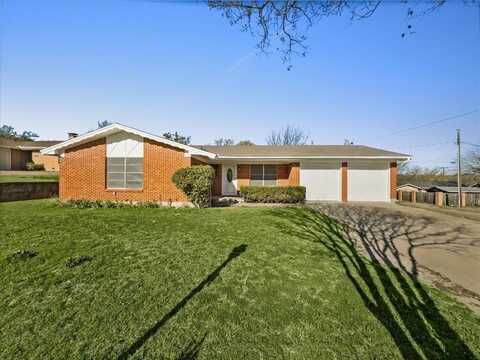 1302 Lynn Street, Weatherford, TX 76086
