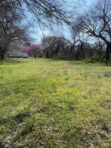 802 Myrtle Street, Gainesville, TX 76240