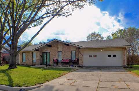 4617 Norvell Drive, Haltom City, TX 76117