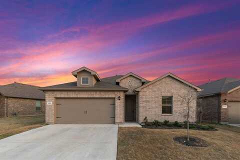 433 Passenger Trail, Fort Worth, TX 76131