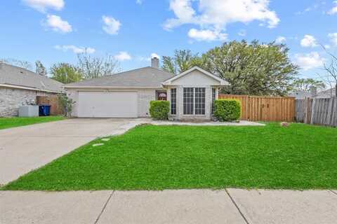 1035 Brown Street, Burleson, TX 76028