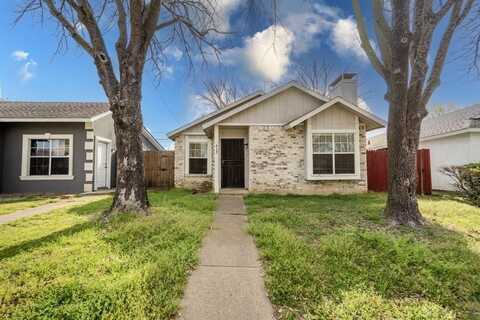 412 Pleasant Meadows Lane, Dallas, TX 75217