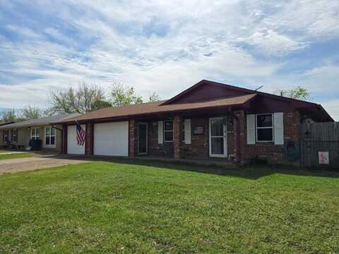211 W Alene Drive, Mabank, TX 75147