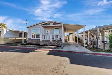 510 Saddlebrook Dr, San Jose, CA 95136