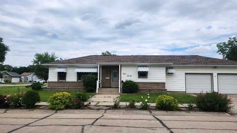 320 Grant Street, St Paul, NE 68873