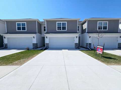 5504 144th Street, Urbandale, IA 50323