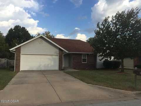 2052 S Colgate Avenue, Springfield, MO 65807