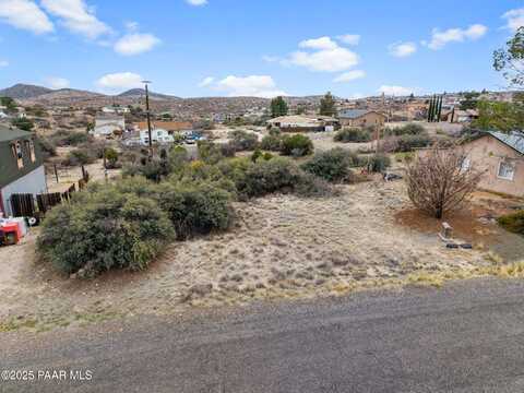 20515 E Wagon Way, Mayer, AZ 86333