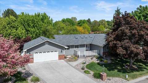 1508 S Van Buren Place, Kennewick, WA 99338