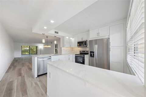 3201 Portofino Pt, Coconut Creek, FL 33066