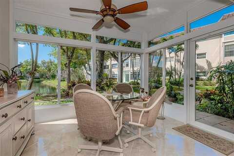 5100 NW 35th St, Lauderdale Lakes, FL 33319