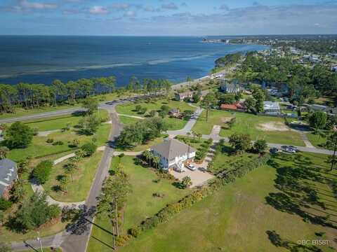 107 Dupont Dr, Port Saint Joe, FL 32456