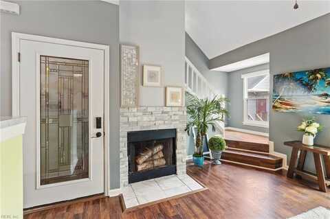 867 Little Bay Avenue, Norfolk, VA 23503
