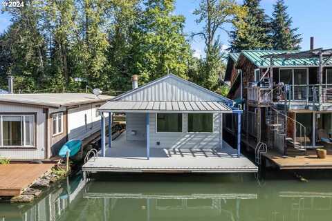 17817 NW Sauvie Island RD, Portland, OR 97231