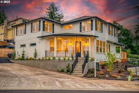 2258 SATTER ST, West Linn, OR 97068