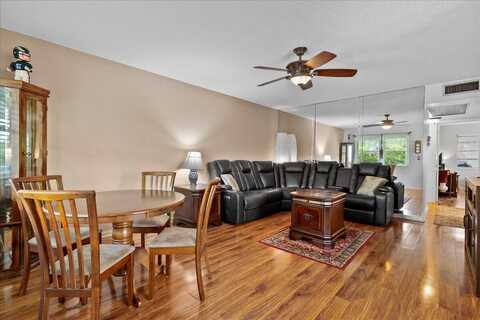 410 Sheffield Q, West Palm Beach, FL 33417