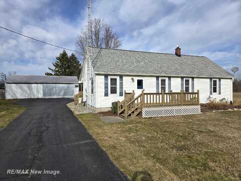 8656 S Raucholz, Saint Charles, MI 48655
