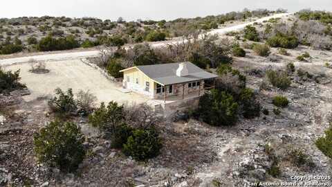 1173 SD 42200, Rocksprings, TX 78880