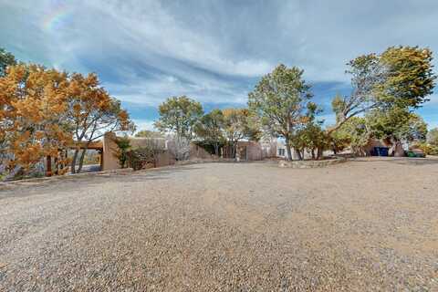 200 Circle Drive, Santa Fe, NM 87501