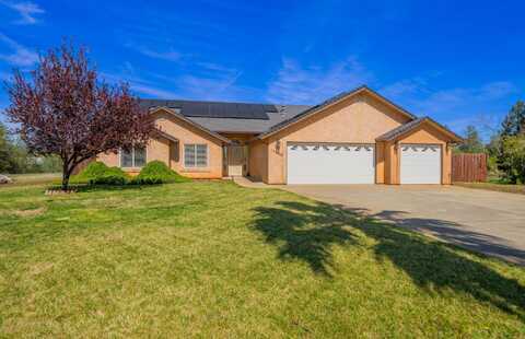 17900 Arlington Court, Anderson, CA 96007